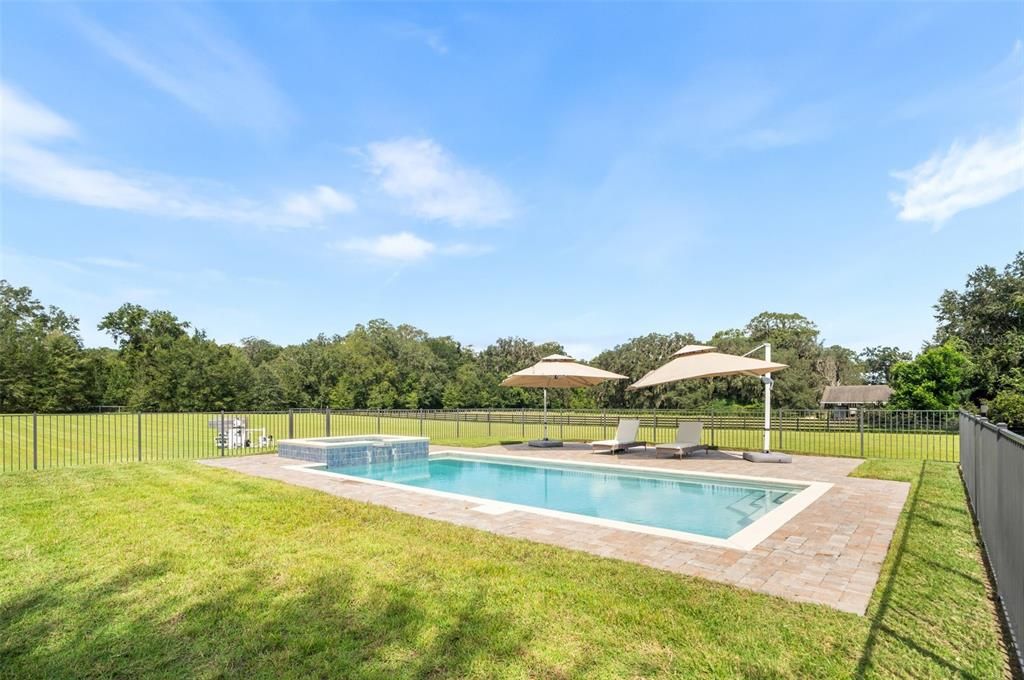 For Sale: $1,325,000 (5 beds, 3 baths, 4742 Square Feet)