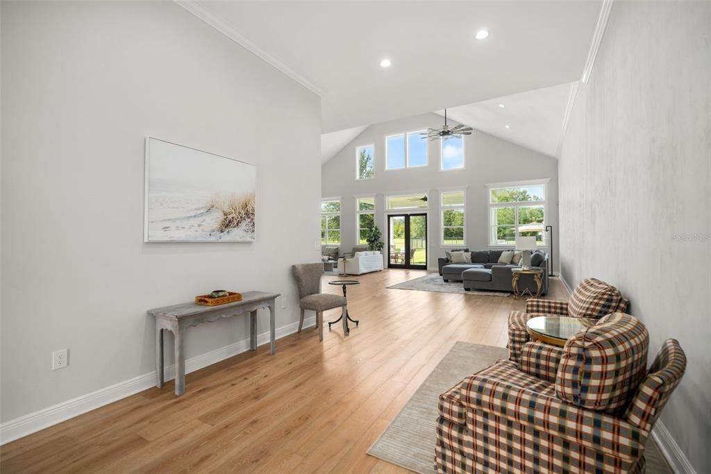 For Sale: $1,325,000 (5 beds, 3 baths, 4742 Square Feet)