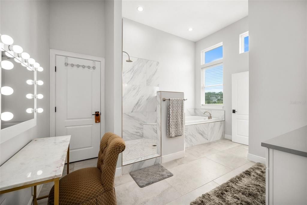 For Sale: $1,325,000 (5 beds, 3 baths, 4742 Square Feet)