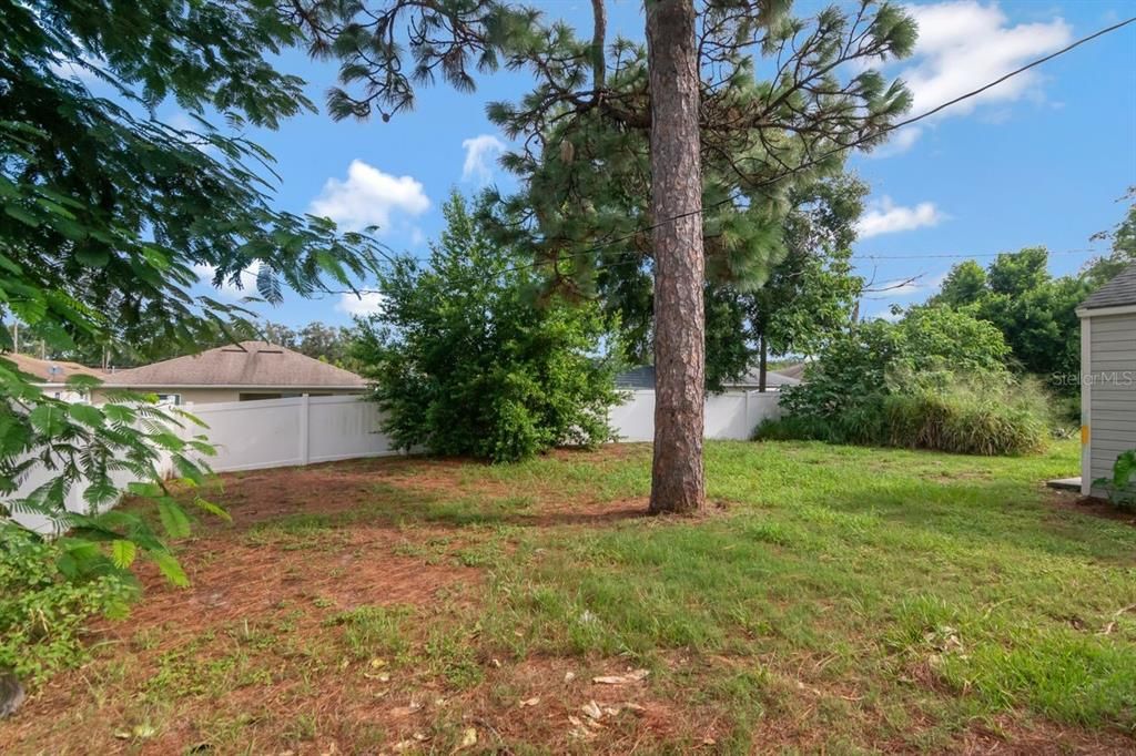 For Sale: $310,000 (4 beds, 0 baths, 1484 Square Feet)