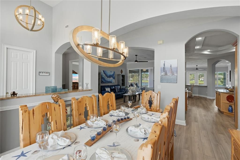 En Venta: $1,100,000 (4 camas, 3 baños, 2928 Pies cuadrados)