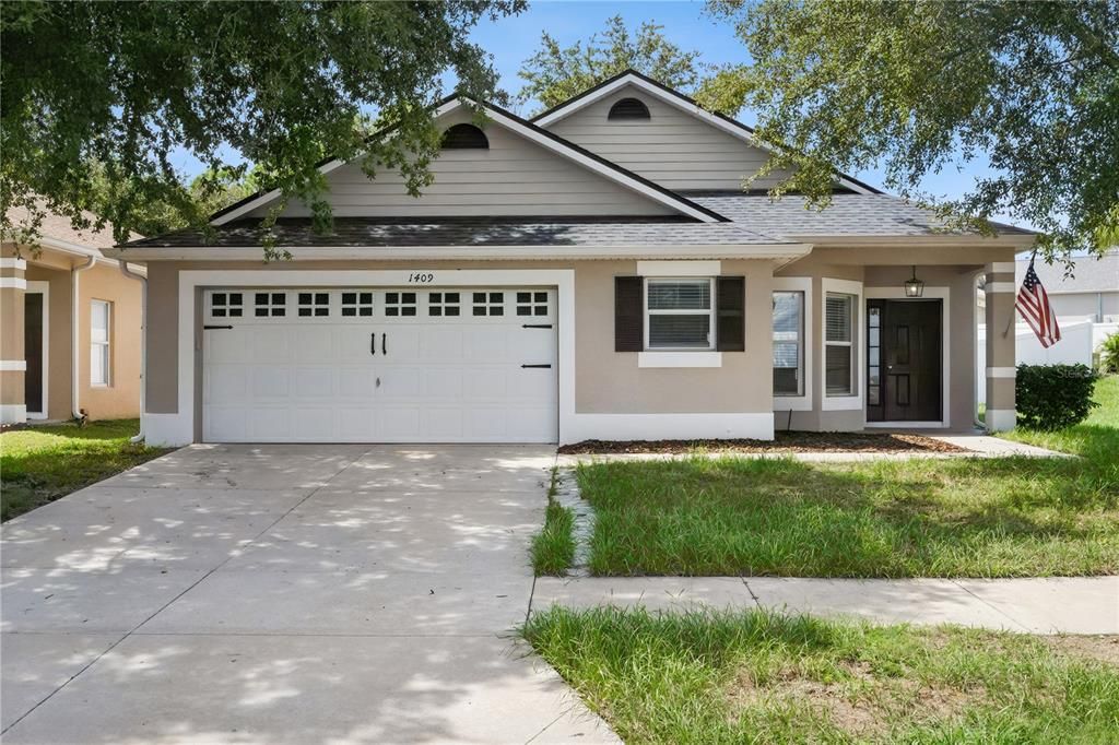 For Sale: $303,900 (3 beds, 2 baths, 1500 Square Feet)