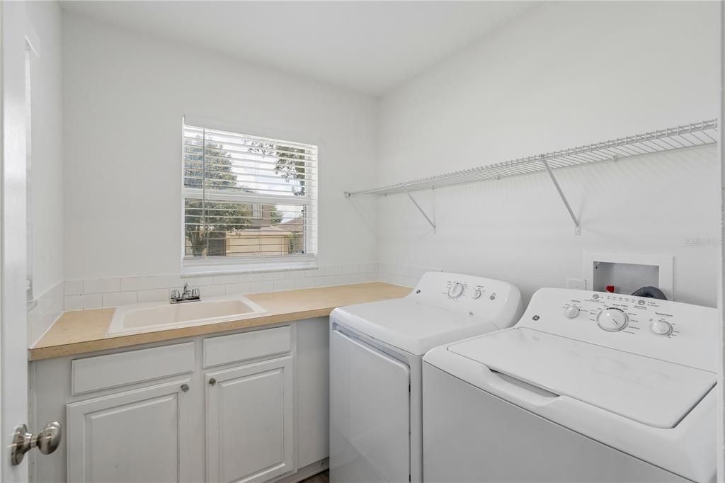 For Sale: $303,900 (3 beds, 2 baths, 1500 Square Feet)