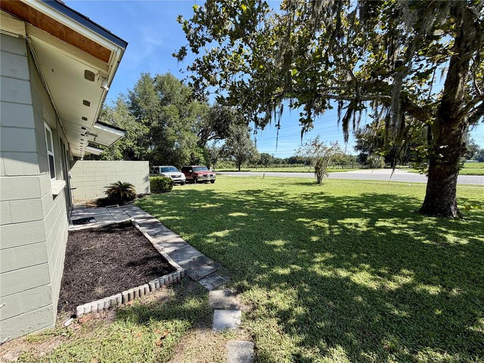 For Sale: $360,000 (4 beds, 0 baths, 1984 Square Feet)