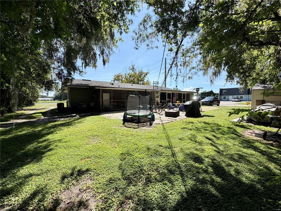 For Sale: $360,000 (4 beds, 0 baths, 1984 Square Feet)