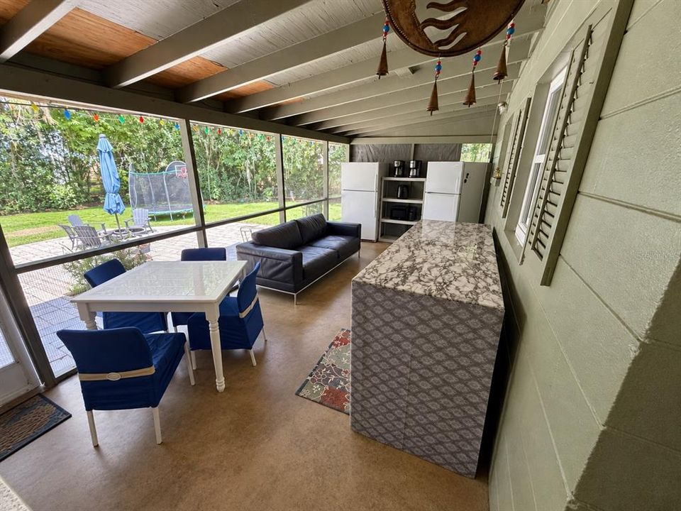 For Sale: $360,000 (4 beds, 0 baths, 1984 Square Feet)