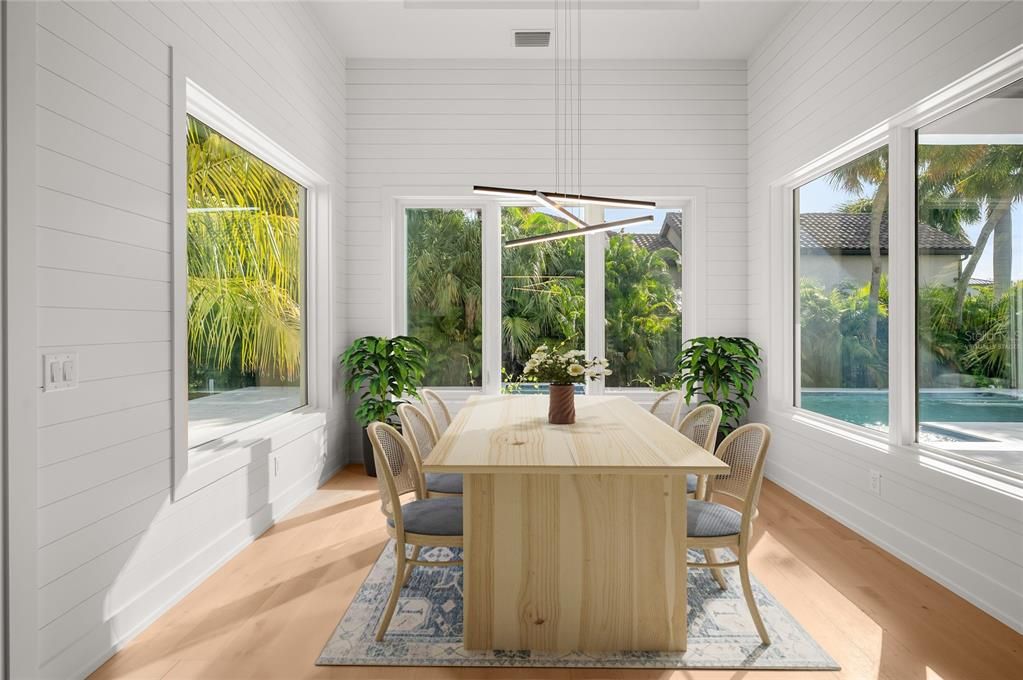 For Sale: $4,699,999 (5 beds, 4 baths, 4000 Square Feet)