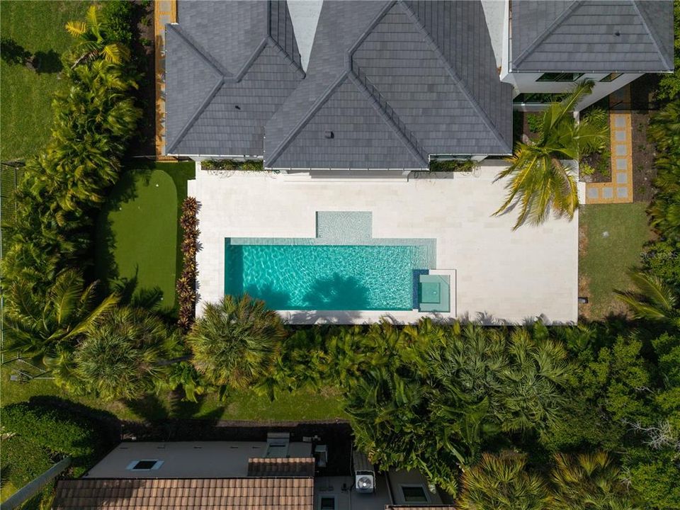 For Sale: $4,699,999 (5 beds, 4 baths, 4000 Square Feet)
