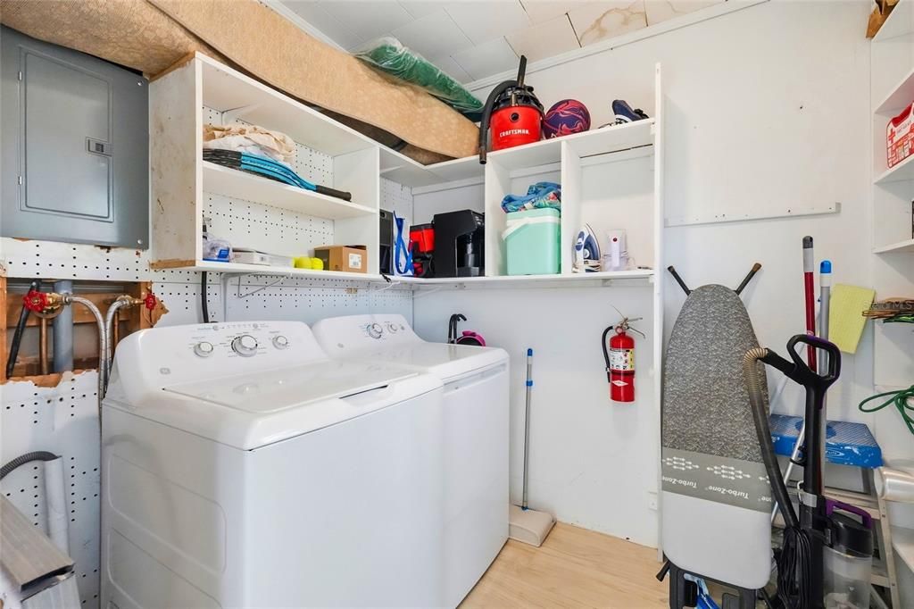 En Venta: $679,900 (2 camas, 2 baños, 1050 Pies cuadrados)