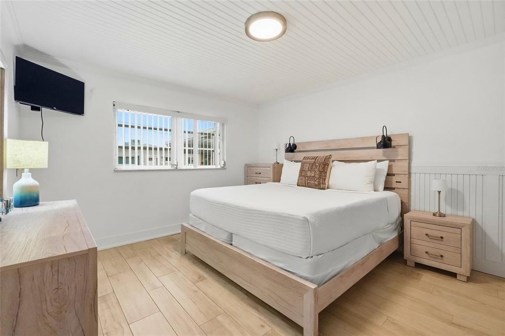 En Venta: $679,900 (2 camas, 2 baños, 1050 Pies cuadrados)