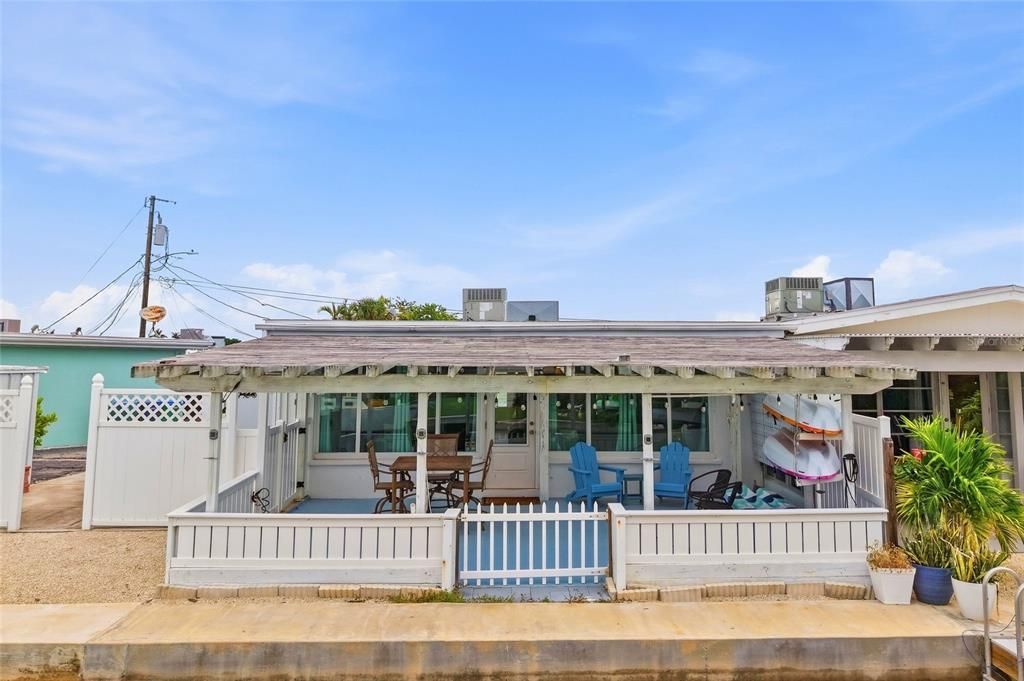 En Venta: $679,900 (2 camas, 2 baños, 1050 Pies cuadrados)