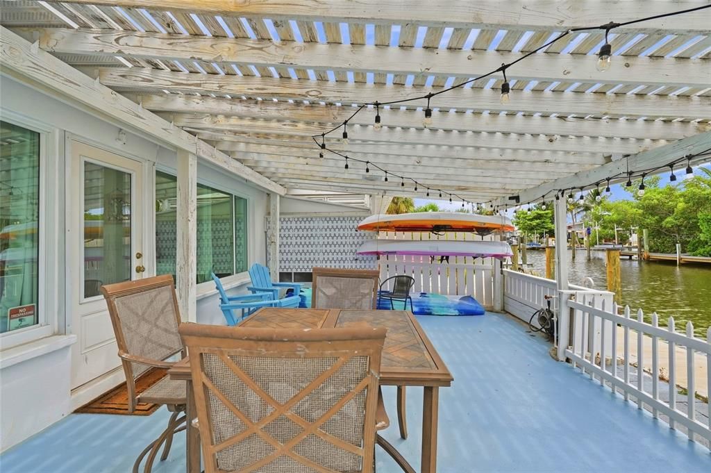 En Venta: $679,900 (2 camas, 2 baños, 1050 Pies cuadrados)