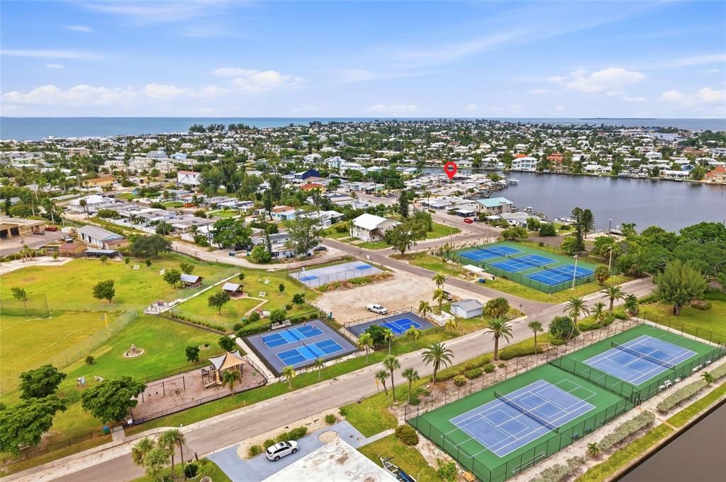 En Venta: $679,900 (2 camas, 2 baños, 1050 Pies cuadrados)