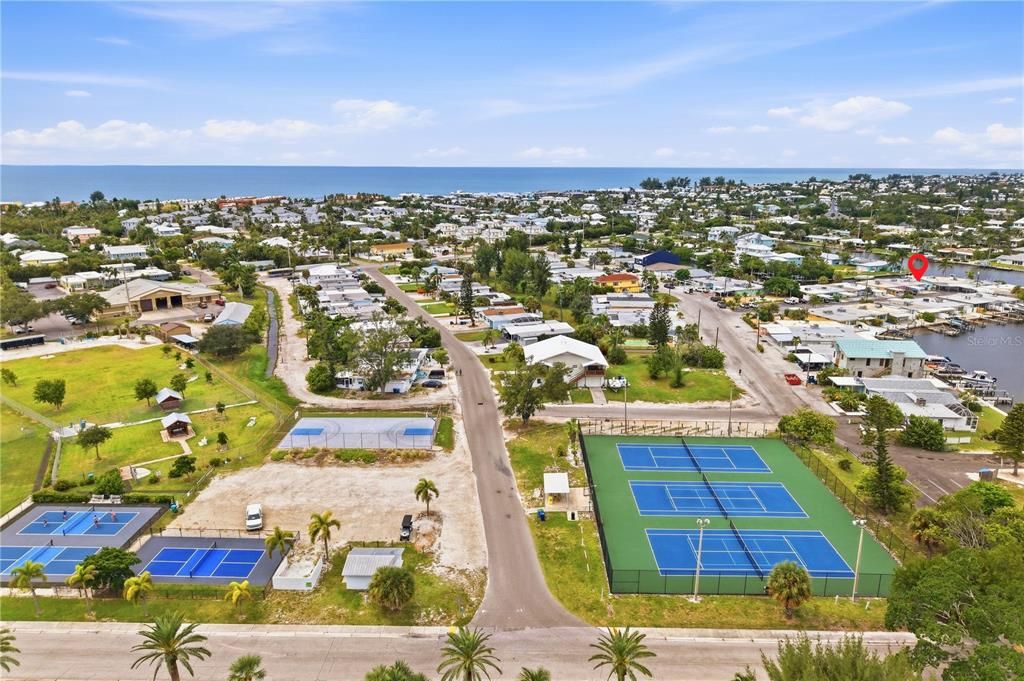 En Venta: $679,900 (2 camas, 2 baños, 1050 Pies cuadrados)