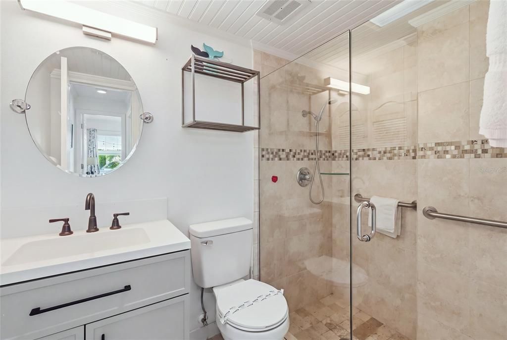En Venta: $679,900 (2 camas, 2 baños, 1050 Pies cuadrados)