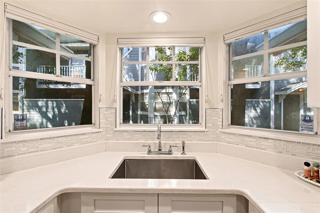 En Venta: $475,000 (2 camas, 2 baños, 1014 Pies cuadrados)