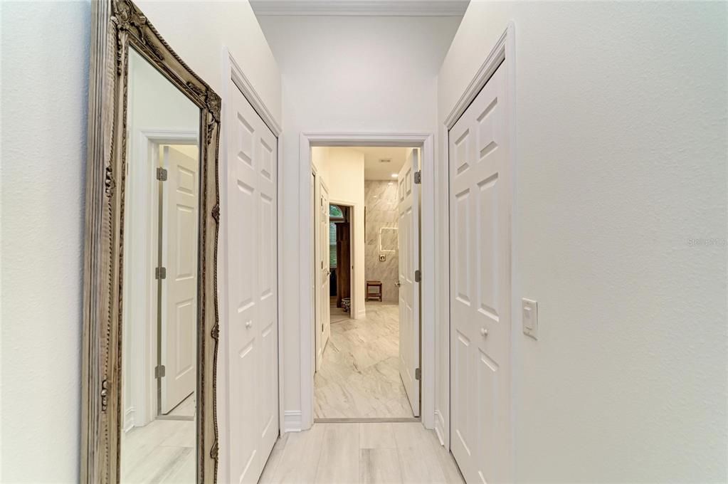 En Venta: $920,000 (4 camas, 3 baños, 2635 Pies cuadrados)