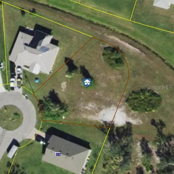 For Sale: $52,000 (0.31 acres)