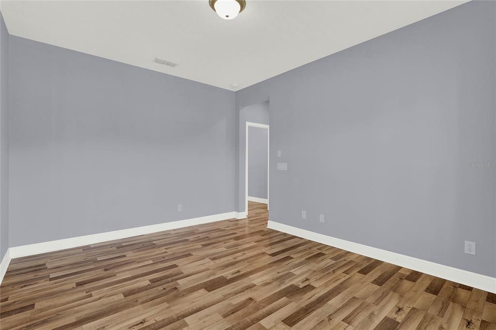 For Sale: $474,900 (3 beds, 2 baths, 1906 Square Feet)