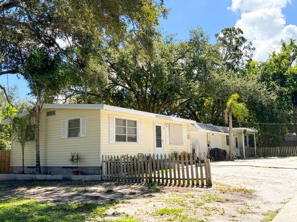 En Venta: $420,000 (4 camas, 0 baños, 1440 Pies cuadrados)