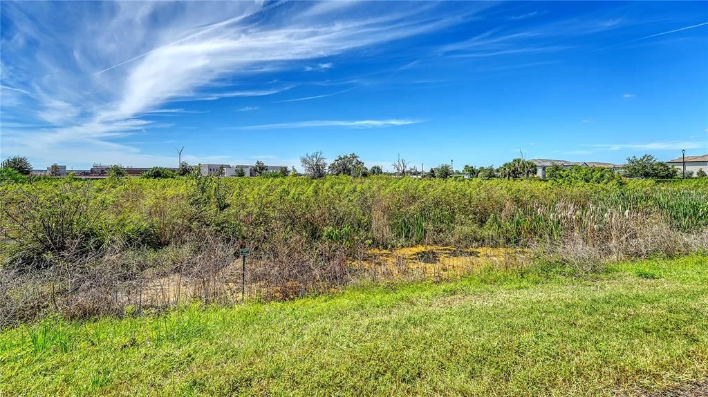 For Sale: $399,900 (2 beds, 2 baths, 1557 Square Feet)