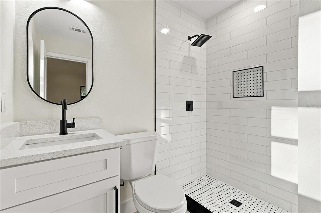 For Sale: $245,000 (3 beds, 2 baths, 1312 Square Feet)