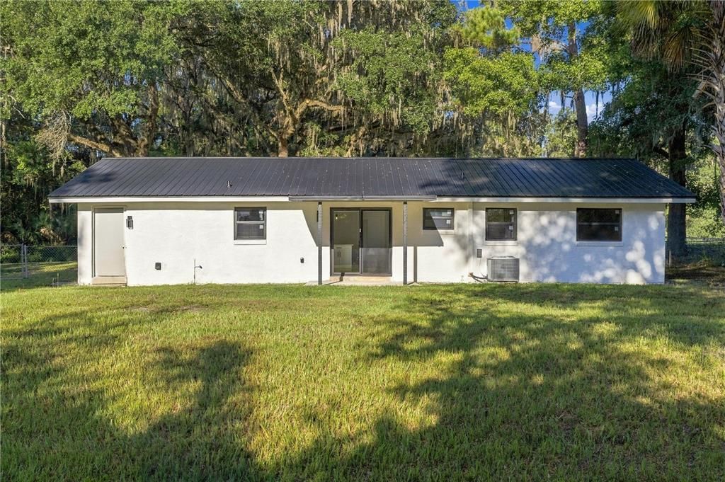 For Sale: $245,000 (3 beds, 2 baths, 1312 Square Feet)