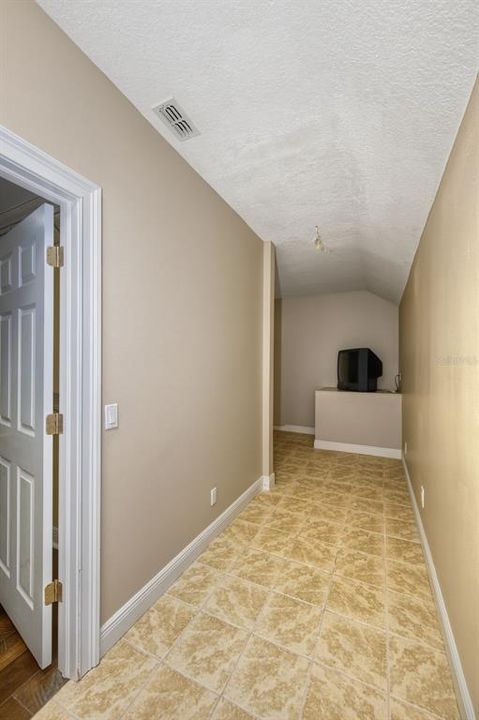 En Venta: $1,299,999 (4 camas, 4 baños, 4204 Pies cuadrados)