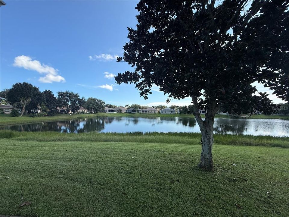 For Rent: $2,000 (3 beds, 2 baths, 1261 Square Feet)
