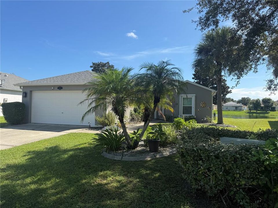 For Rent: $2,000 (3 beds, 2 baths, 1261 Square Feet)