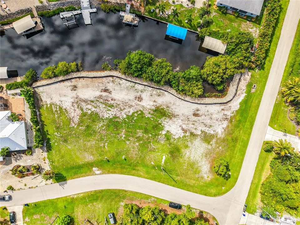 На продажу: $190,000 (0.29 acres)