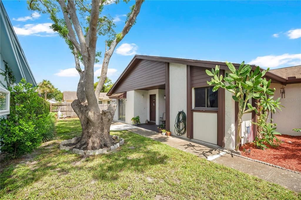 For Sale: $340,000 (3 beds, 2 baths, 1511 Square Feet)