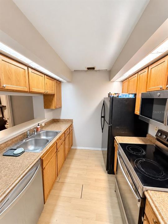 En Venta: $139,000 (2 camas, 2 baños, 1050 Pies cuadrados)