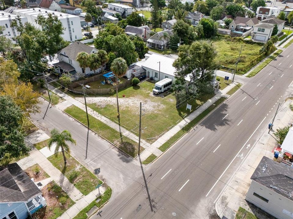 En Venta: $999,500 (0.34 acres)