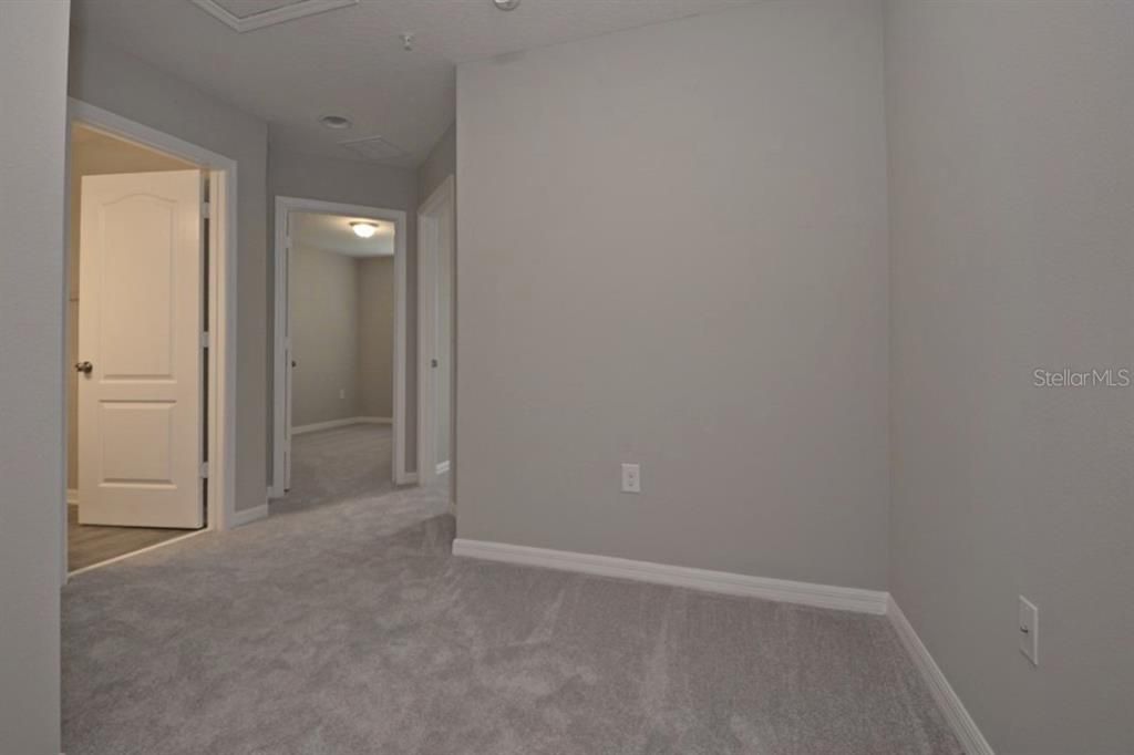В аренду: $2,350 (3 спален, 2 ванн, 1379 Квадратных фут)