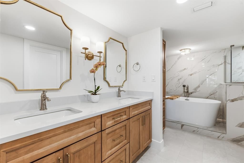 En Venta: $1,297,000 (3 camas, 3 baños, 2060 Pies cuadrados)