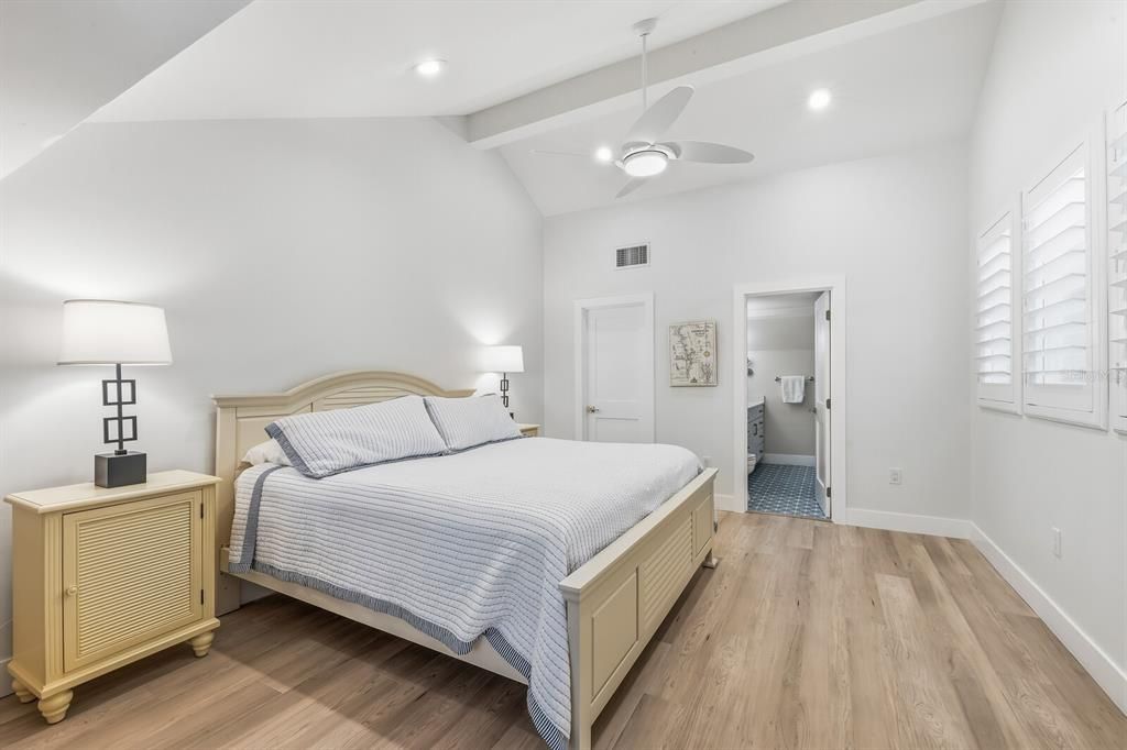 En Venta: $1,297,000 (3 camas, 3 baños, 2060 Pies cuadrados)