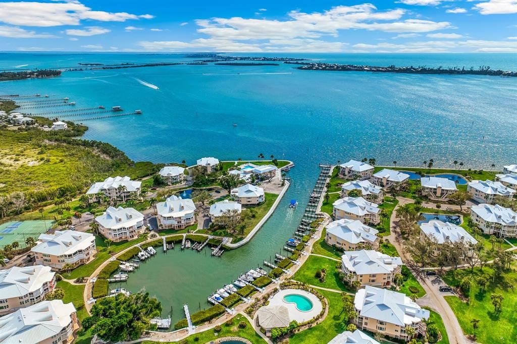 En Venta: $1,297,000 (3 camas, 3 baños, 2060 Pies cuadrados)