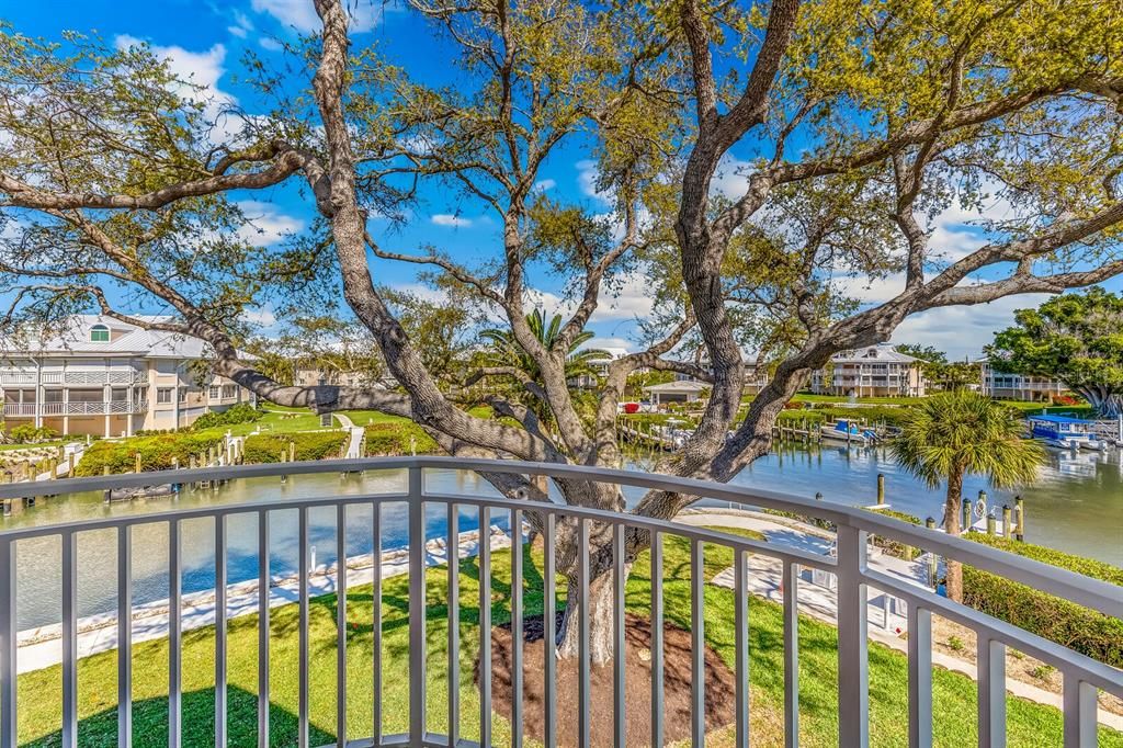 En Venta: $1,297,000 (3 camas, 3 baños, 2060 Pies cuadrados)