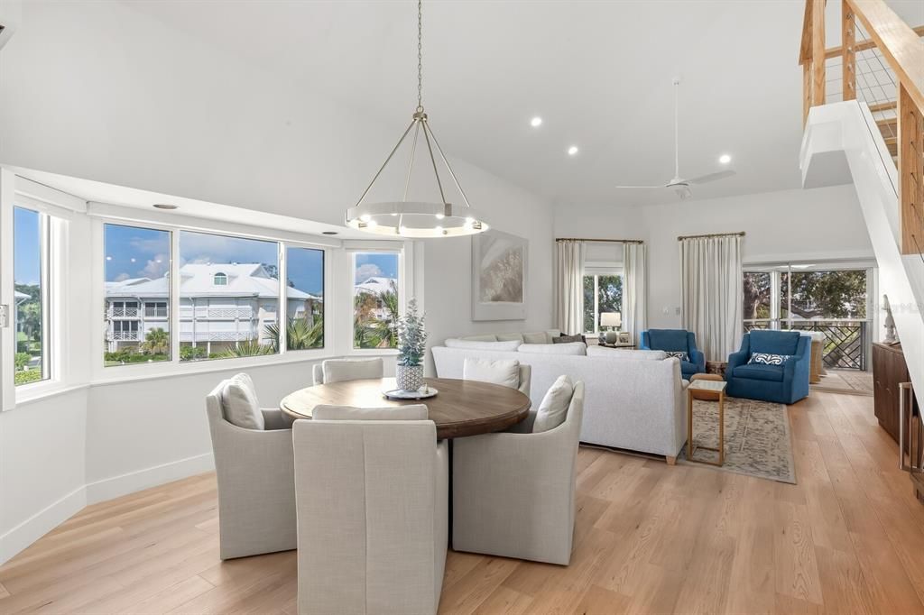En Venta: $1,297,000 (3 camas, 3 baños, 2060 Pies cuadrados)