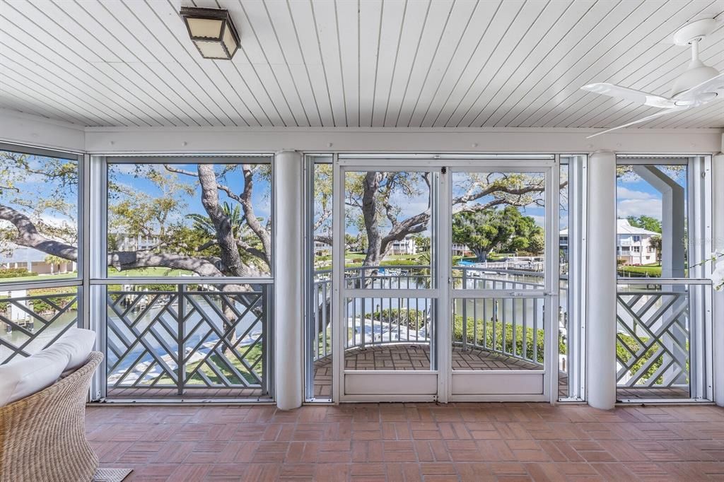 En Venta: $1,297,000 (3 camas, 3 baños, 2060 Pies cuadrados)