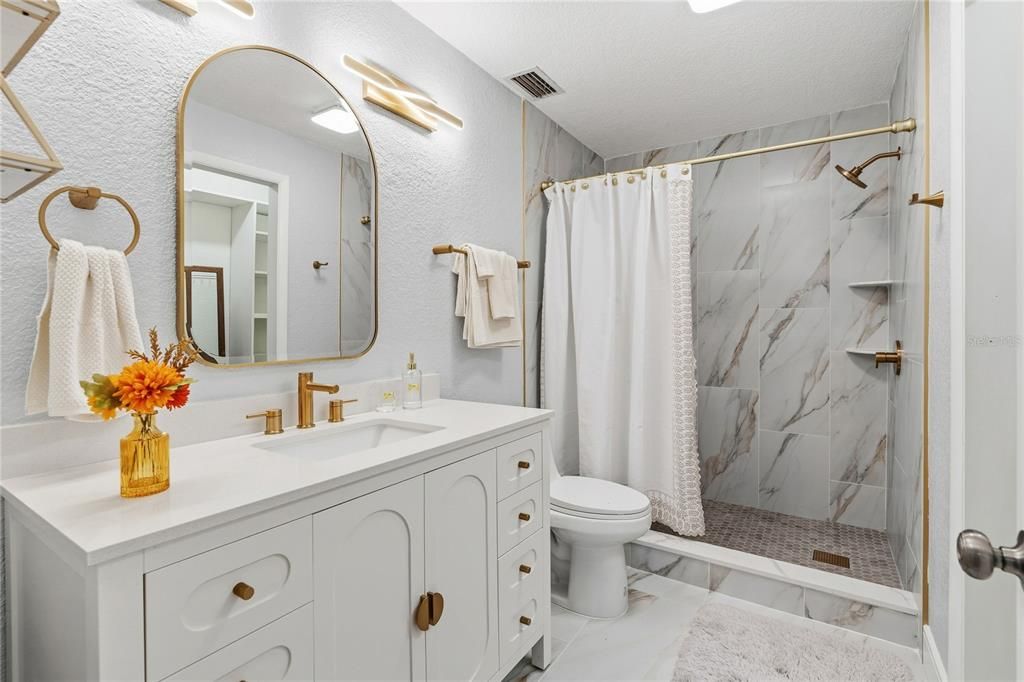 For Sale: $469,999 (4 beds, 2 baths, 1465 Square Feet)