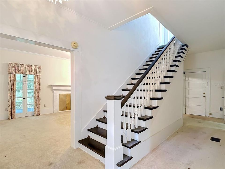 For Sale: $160,000 (2 beds, 1 baths, 1759 Square Feet)