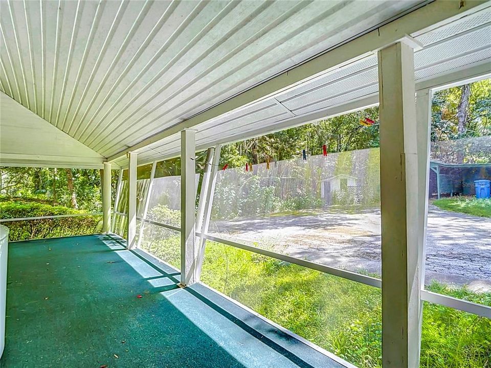 For Sale: $160,000 (2 beds, 1 baths, 1759 Square Feet)