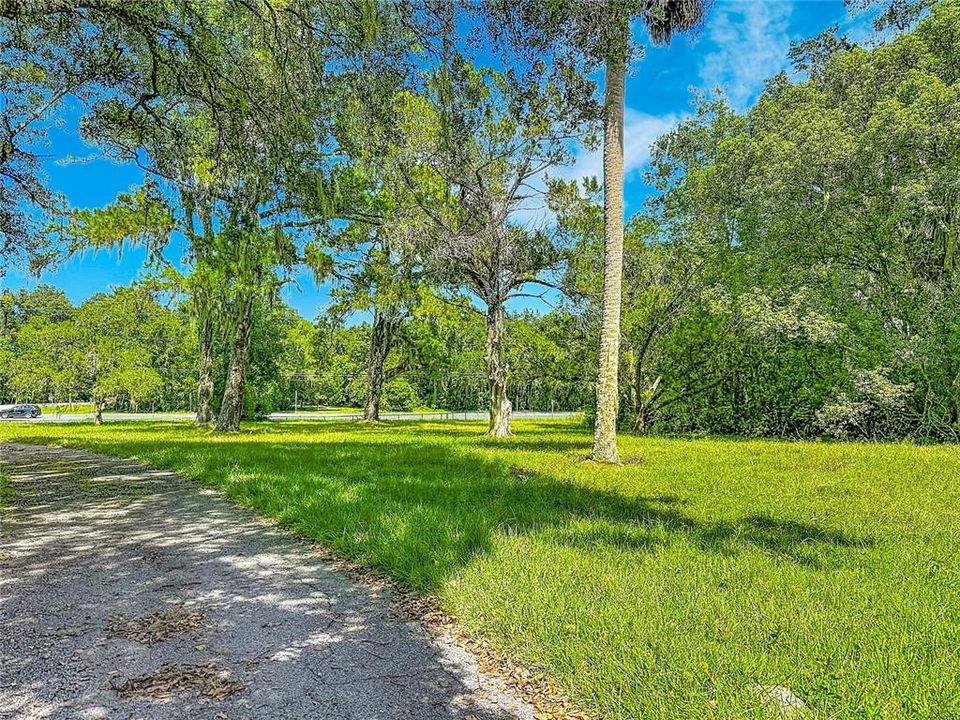 For Sale: $160,000 (2 beds, 1 baths, 1759 Square Feet)