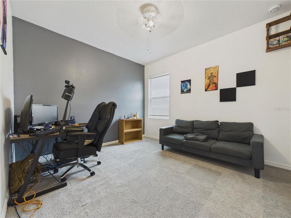 En Venta: $439,900 (5 camas, 3 baños, 3222 Pies cuadrados)
