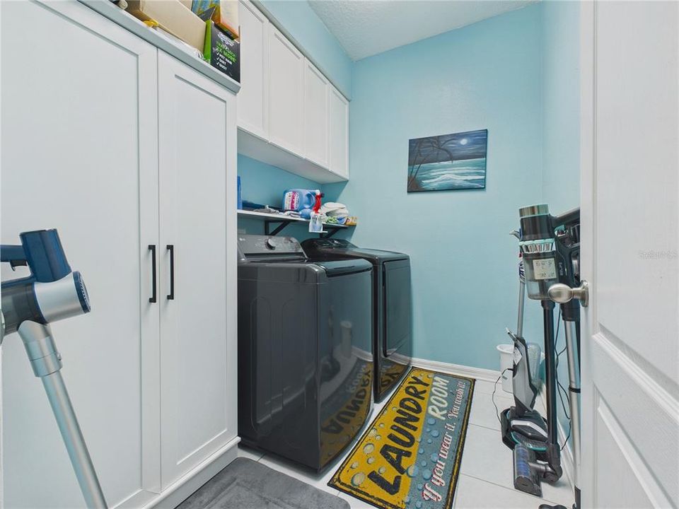 En Venta: $439,900 (5 camas, 3 baños, 3222 Pies cuadrados)