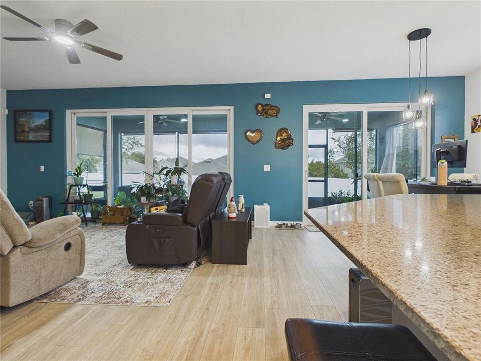 En Venta: $439,900 (5 camas, 3 baños, 3222 Pies cuadrados)