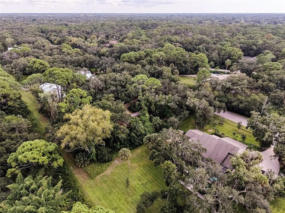 En Venta: $595,000 (3 camas, 2 baños, 2465 Pies cuadrados)