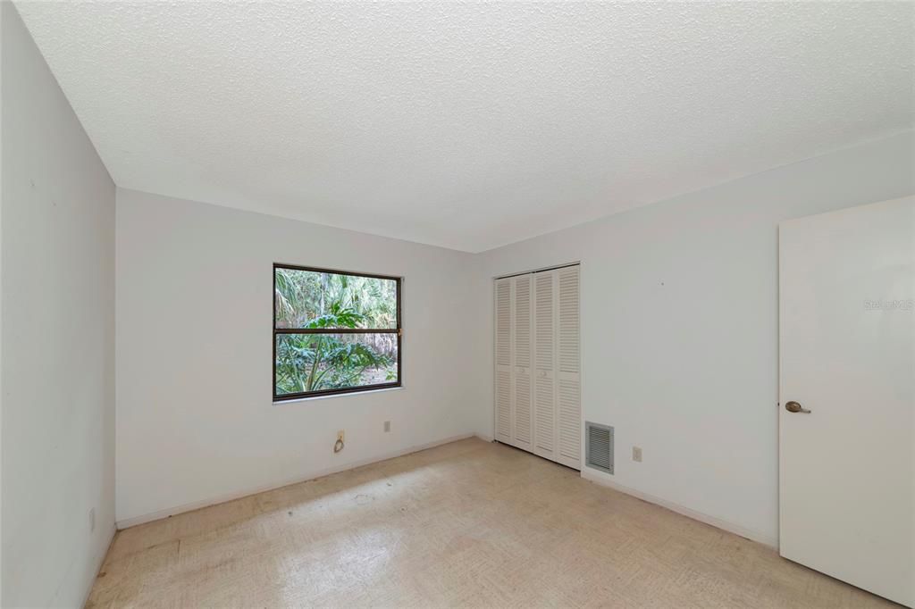 En Venta: $595,000 (3 camas, 2 baños, 2465 Pies cuadrados)